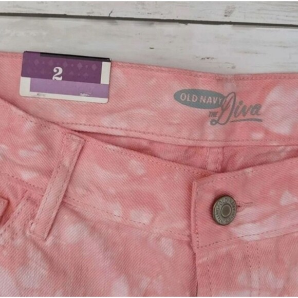 Denim Shorts Old Navy 2 Women's S Small NWT Pink Tie Dye Cutoff Distressed - Picture 3 of 6